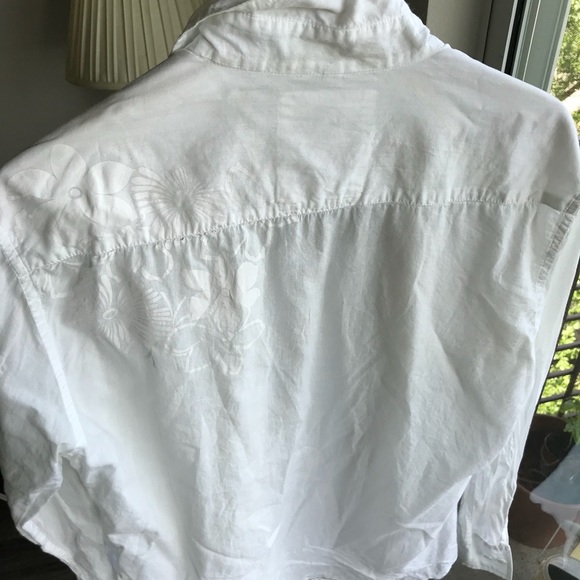 Button Shirt (Large) - Picture 5 of 5